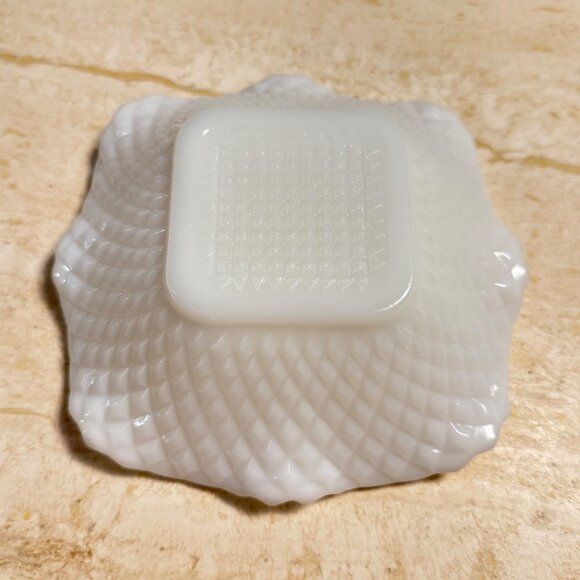 Vintage 6” English Hobnail Diamond Cut Hazel Atlas Square Milk Glass Candy Dish - Picture 4 of 8